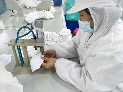 大愛!武漢開發區一停工企業無限期開工生產醫療防護品 全力滿足市場需求